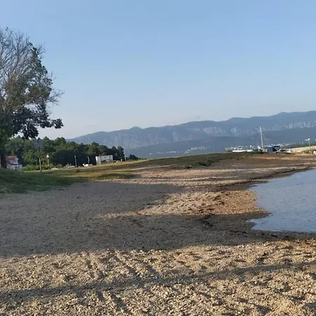 Apartament Dajana 4+2 Čižići