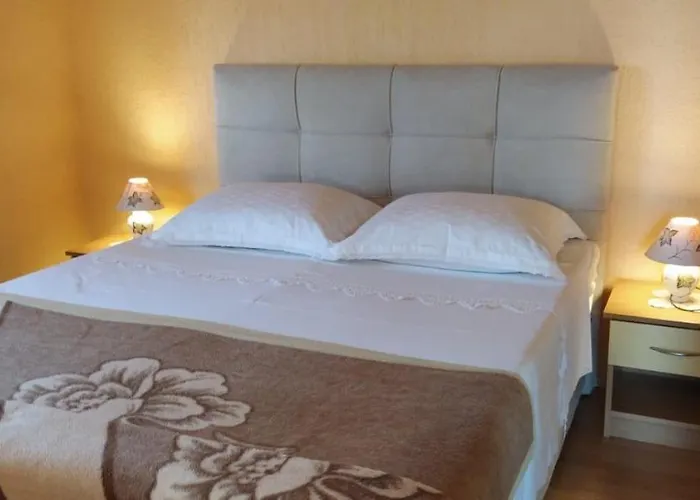 Dajana 4+2 Appartement *