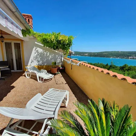 Dajana 4+2 Čižići